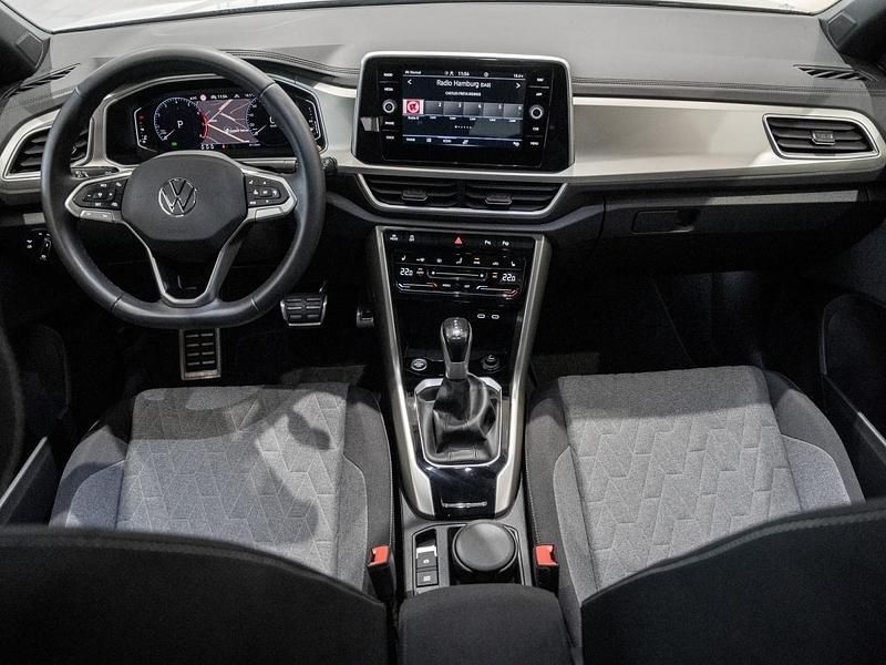 Gebraucht VW T-Roc Move 150 PS (110 kW) 2024 Silber SUV
