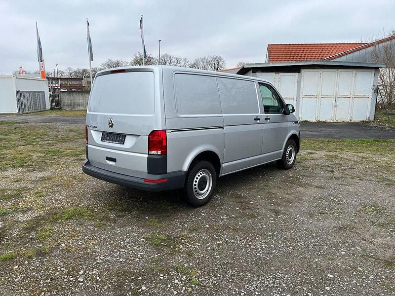 Gebraucht VW T6.1 150 PS (110 kW) 2021 Silber Van