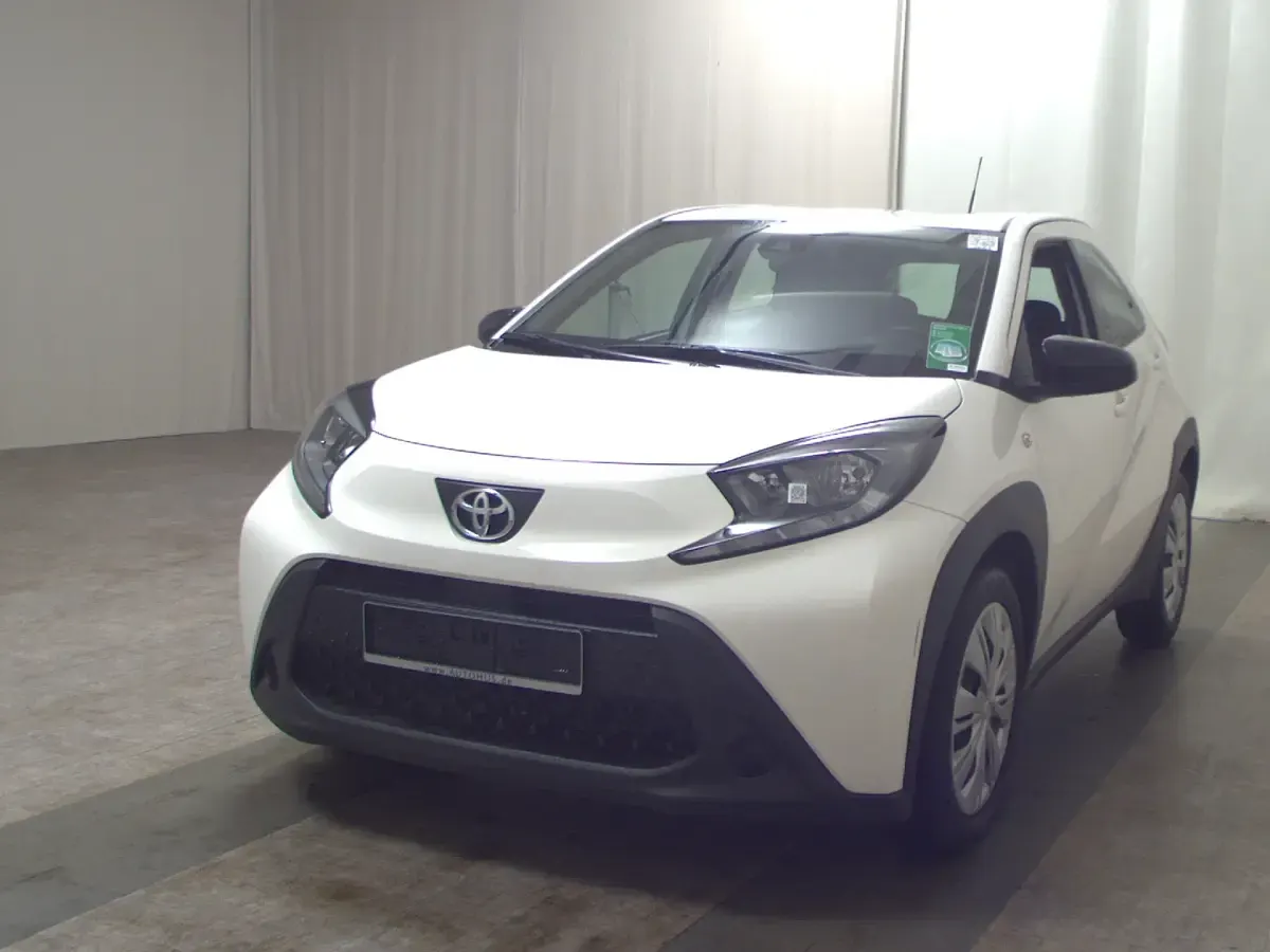 Gebraucht Toyota Aygo 72 PS (52 kW) 2022 Weiss