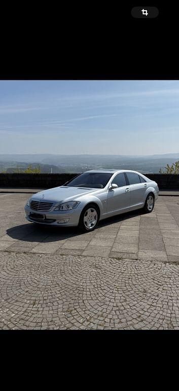 Silber Gebraucht 2006 Mercedes S600L Limousine | 22.999 € (Fairer Preis) - Bild 1/4
