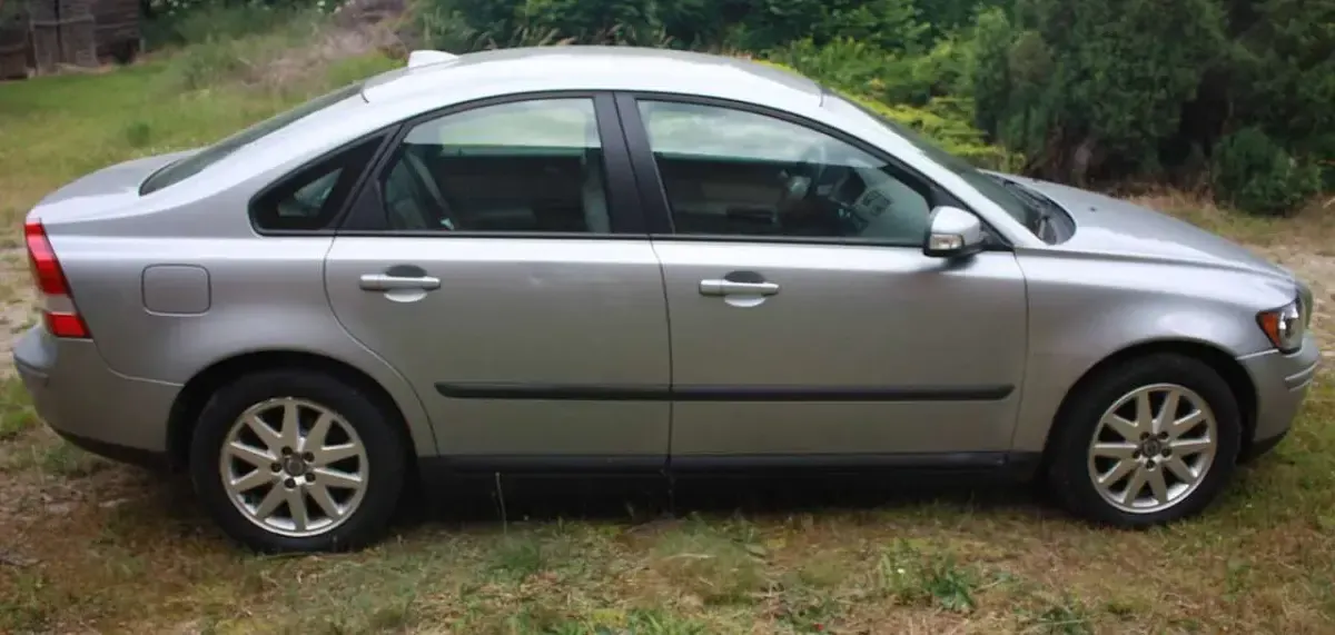 Gebraucht Volvo S40 Kinetic 125 PS (91 kW) 2006 Silber Limousine