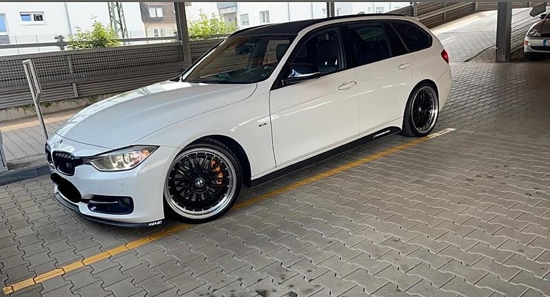 Gebraucht BMW 330 258 PS (189 kW) 2013 Weiß Kombi