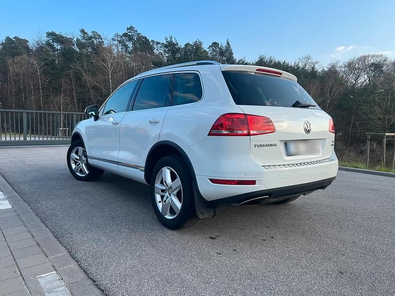 Gebraucht VW Touareg 245 PS (180 kW) 2014 Weiß SUV