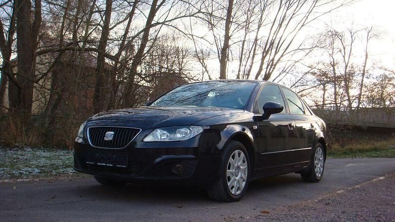 Schwarz Gebraucht 2009 Seat Exeo Sport Limousine | 1.990 € (Superpreis) - Bild 1/4