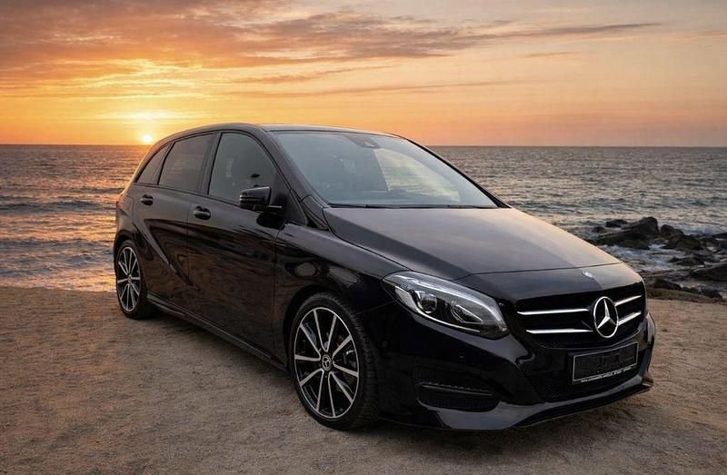 Gebraucht Mercedes B200 Urban 136 PS (100 kW) 2016 Schwarz Van / Kleinbus