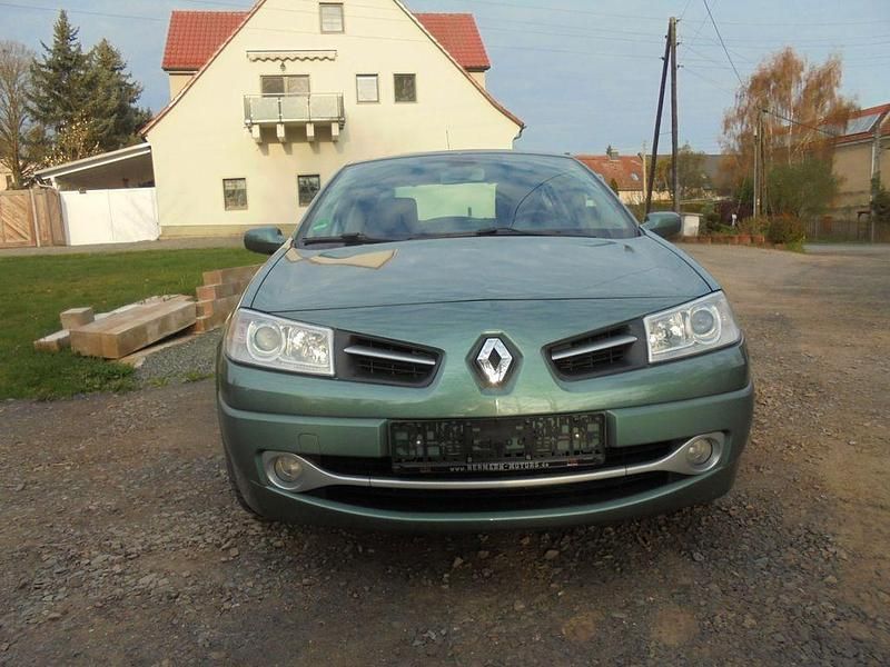 Gebraucht Renault Mégane 111 PS (81 kW) 2009 Limousine