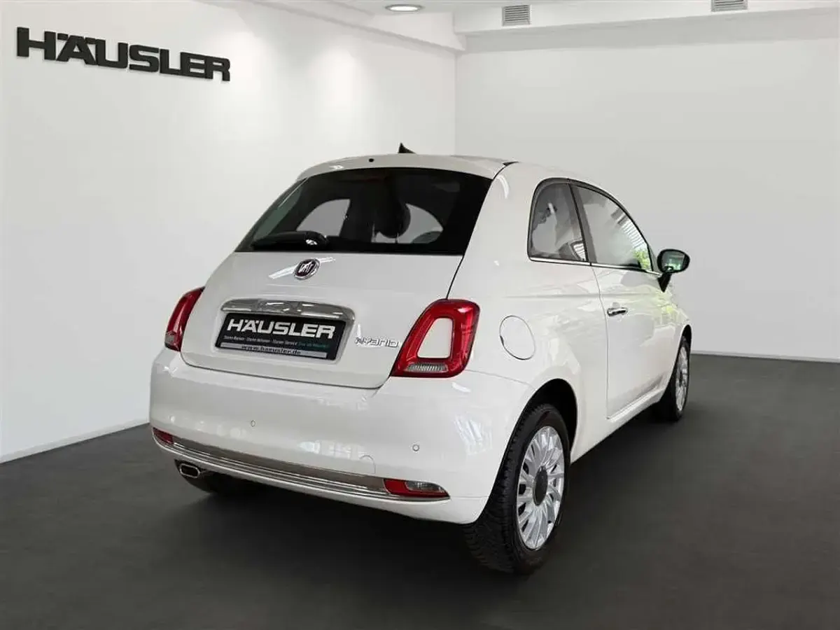 Gebraucht Fiat 500 Dolcevita 71 PS (52 kW) 2022 Weiss Kleinwagen