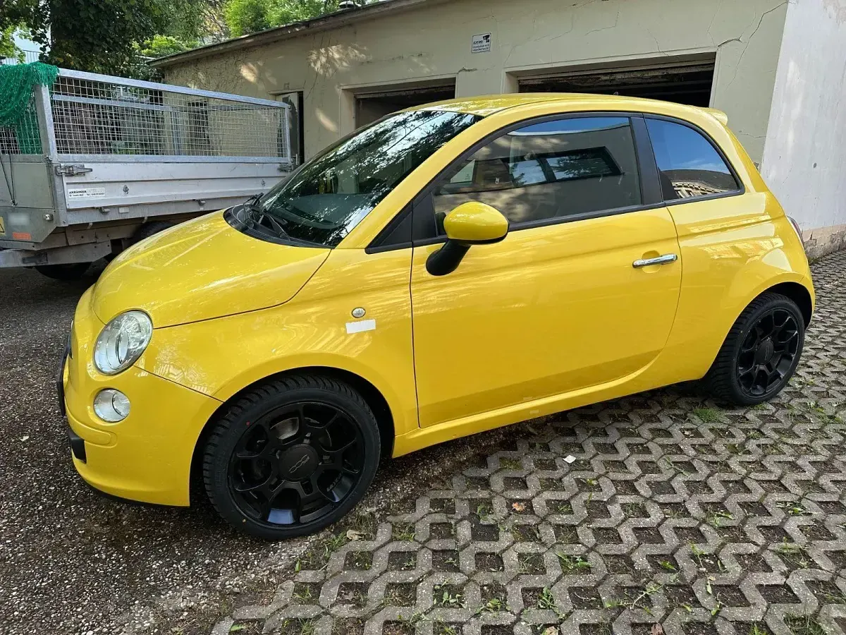 Gebraucht Fiat 500 Lounge 86 PS (63 kW) 2012 Gelb Kleinwagen