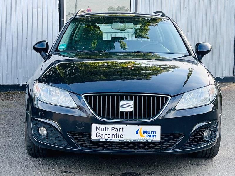 Schwarz Gebraucht 2010 Seat Exeo Style Cabrio | 3.700 € - Bild 1/4