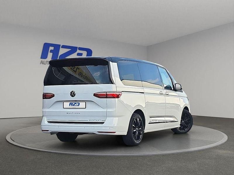 Gebraucht VW Multivan 150 PS (110 kW) 2023 Candyweiß Van