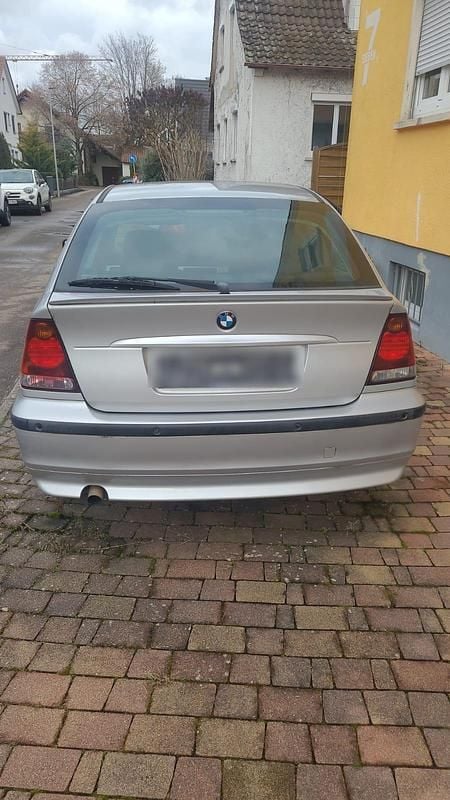 Gebraucht BMW 316 115 PS (84 kW) 2003 Silber Coupé