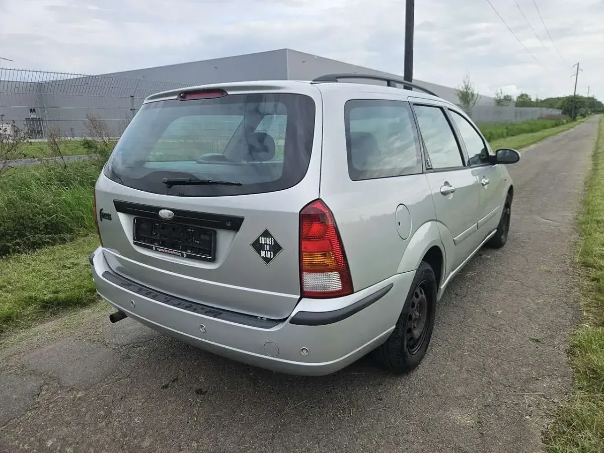 Gebraucht Ford Focus 101 PS (74 kW) 2004 Silber Kombi