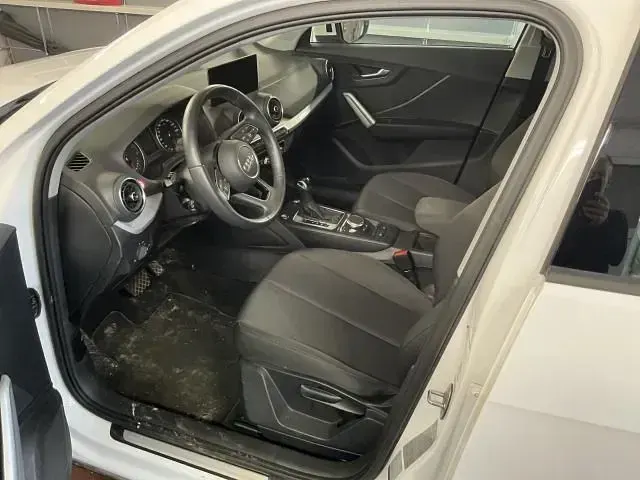 Gebraucht Audi Q2 Advanced Plus 150 PS (110 kW) 2023 Ibisweiß SUV