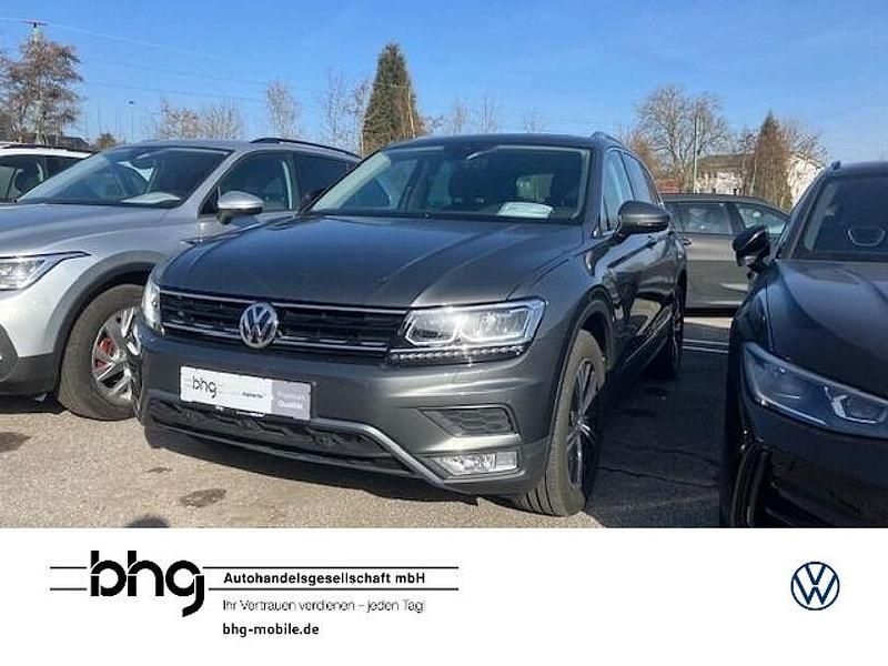 Gebraucht VW Tiguan Highline 150 PS (110 kW) 2016 Grau SUV