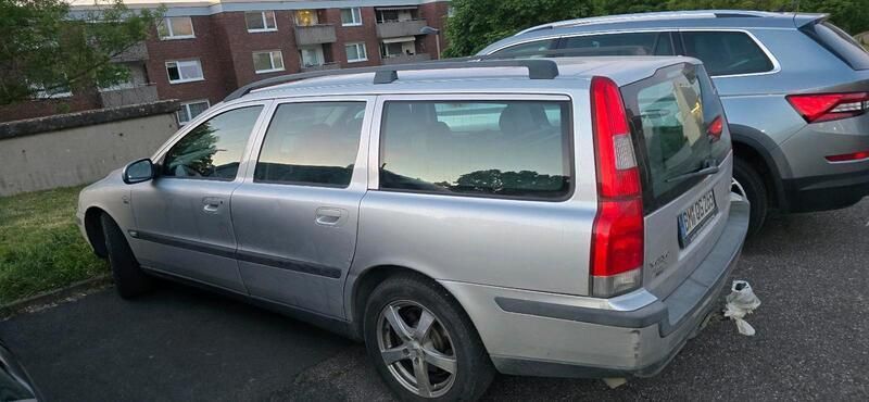 Gebraucht 2000 Volvo V70 Kombi | 1.000 € (Guter Preis) - Bild 1/4