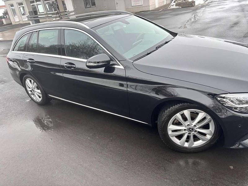 Gebraucht Mercedes C200 Edition 184 PS (135 kW) 2018 Kombi