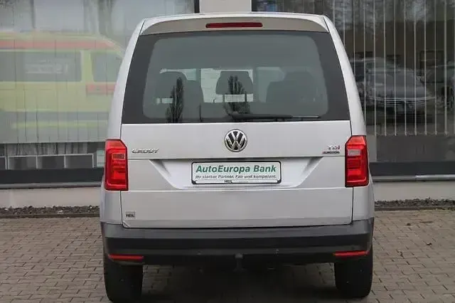 Gebraucht VW Caddy 122 PS (89 kW) 2015 Silber Van / Kleinbus