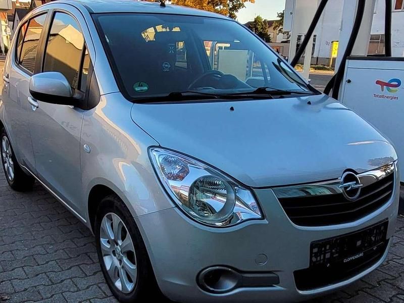 Gebraucht Opel Agila Edition 65 PS (47 kW) 2010 Silber Kleinwagen