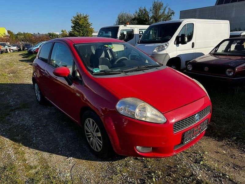 Gebraucht Fiat Grande Punto Emotion 90 PS (66 kW) 2007 Rot Kleinwagen