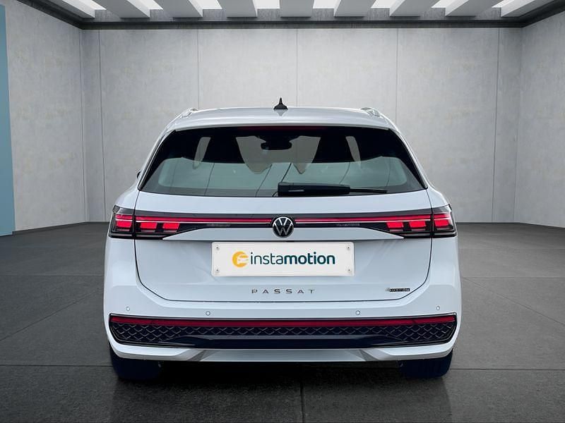 Gebraucht VW Passat 193 PS (141 kW) 2024 Andere Kombi