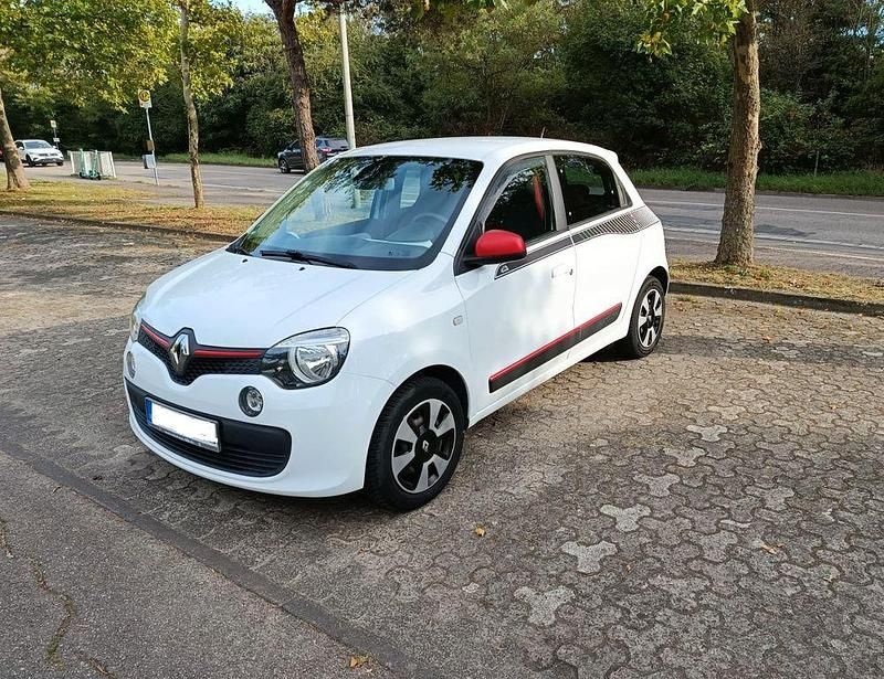 Weiß Gebraucht 2015 Renault Twingo Dynamique Kleinwagen | 5.690 € (Fairer Preis) - Bild 1/4
