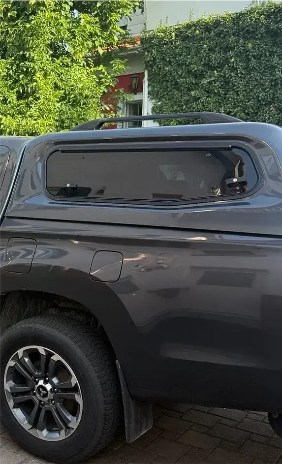 Gebraucht Mitsubishi L200 150 PS (110 kW) 2021 Schwarz Pickup