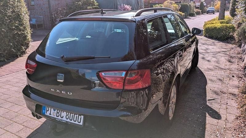 Gebraucht Seat Exeo Style 143 PS (105 kW) 2011 Schwarz Limousine