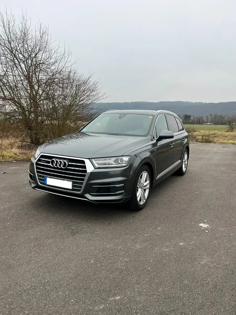Gebraucht Audi Q7 S-Line 218 PS (160 kW) 2017 Grau SUV