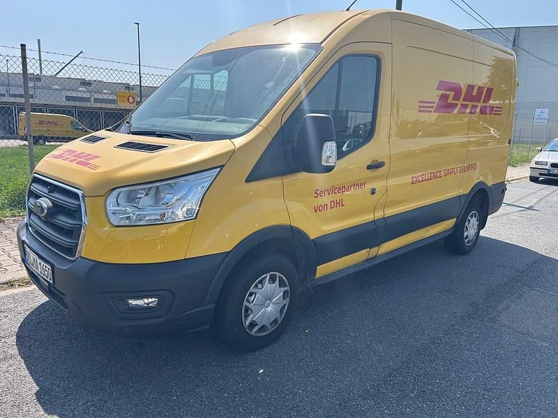 Gelb Gebraucht 2021 Ford Transit Van / Kleinbus | 6.900 € - Bild 1/4