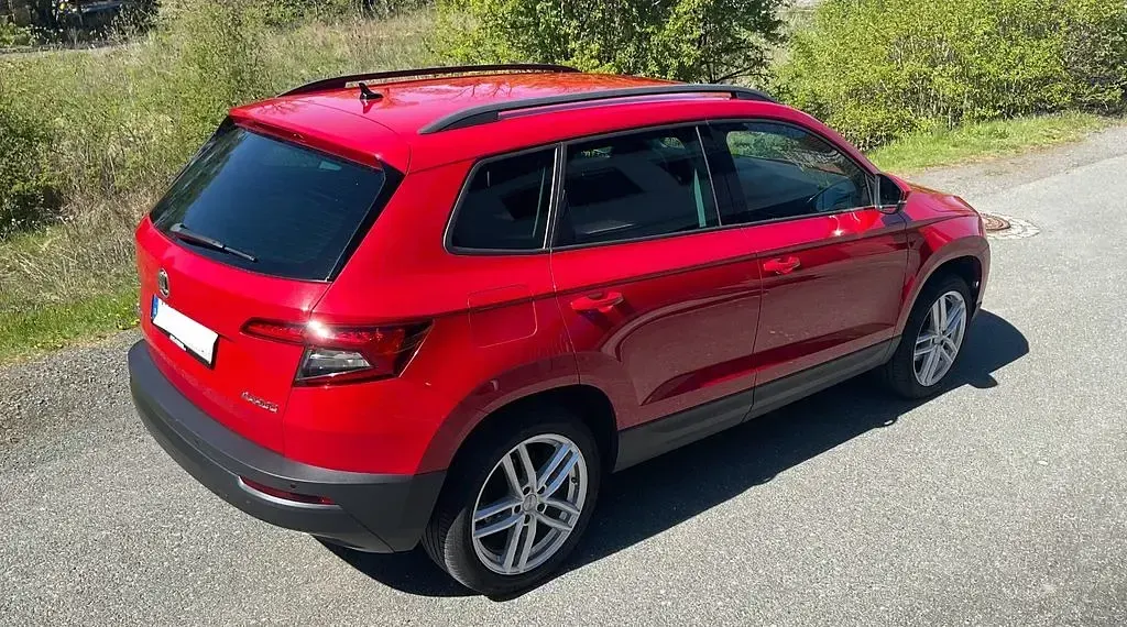 Gebraucht Skoda Karoq Style 150 PS (110 kW) 2019 Rot SUV