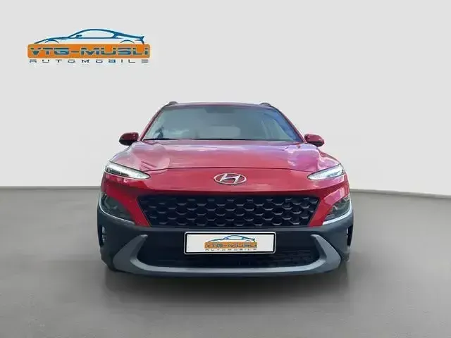 Gebraucht Hyundai Kona Edition 30 141 PS (103 kW) 2022 Rot SUV