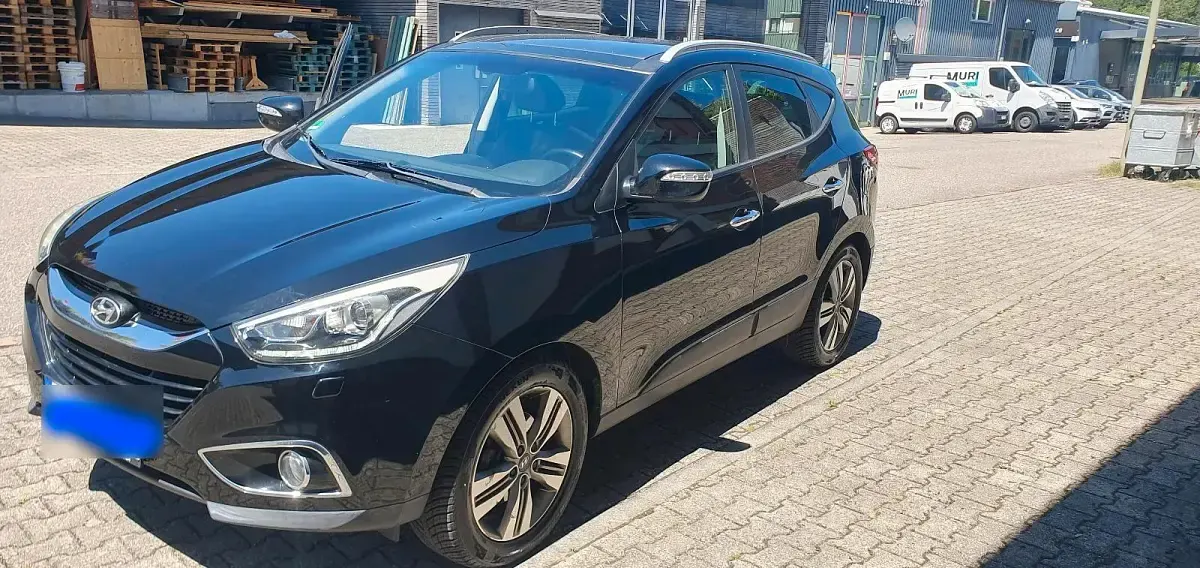 Gebraucht Hyundai ix35 183 PS (134 kW) 2013 Schwarz SUV
