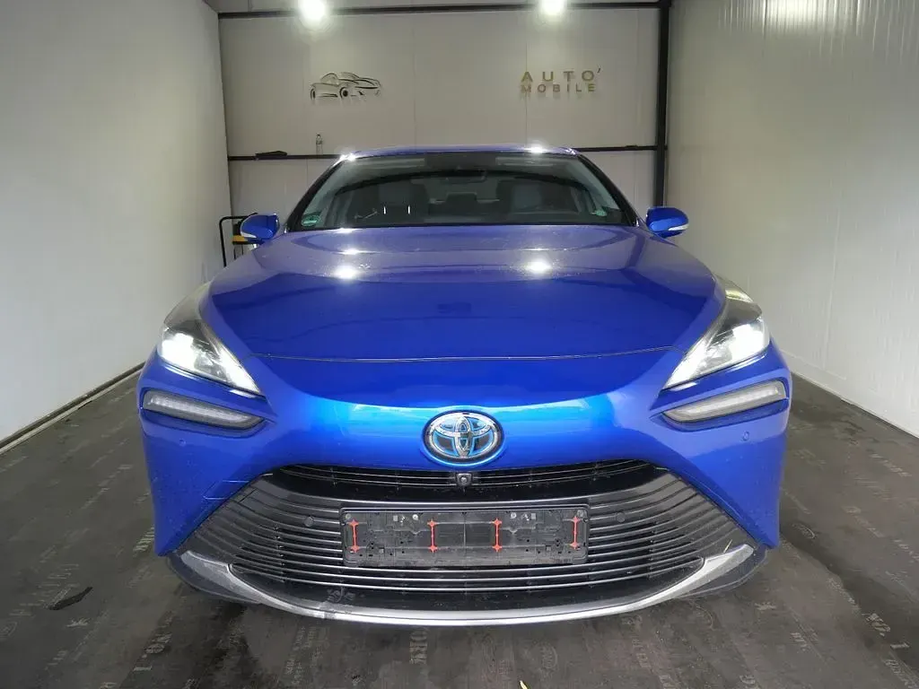 Gebraucht Toyota Mirai Executive 182 PS (133 kW) 2021 Blau Limousine