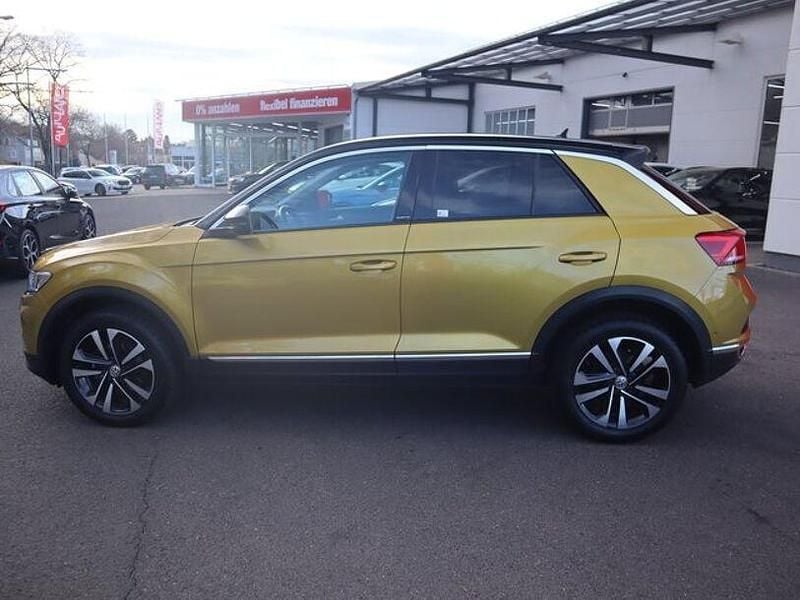 Gebraucht VW T-Roc IQ Drive 116 PS (85 kW) 2019 Gelb SUV