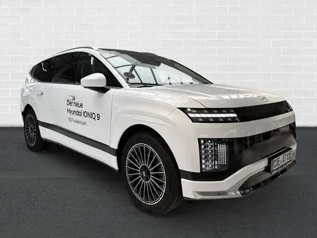 Gebraucht Hyundai Ioniq 9 225 kW (307 PS) 2025 Weiss SUV