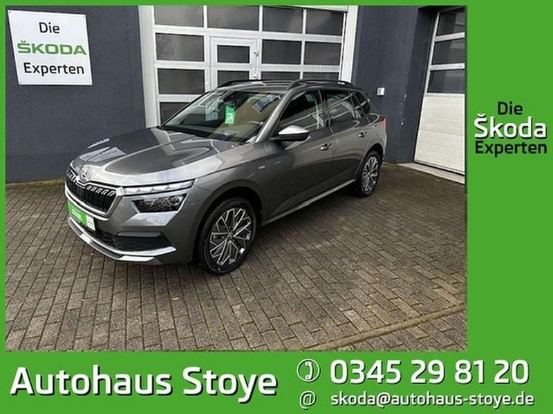 Grau Gebraucht 2022 Skoda Kamiq Ambition SUV | 20.450 € (Fairer Preis) - Bild 1/4