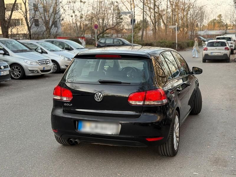 Gebraucht VW Golf VI 122 PS (89 kW) 2009 Schwarz Kleinwagen
