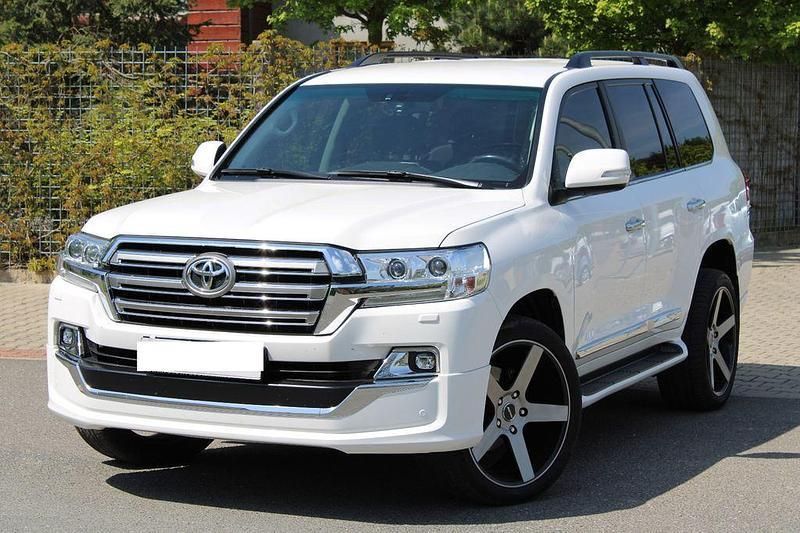 Weiß Gebraucht 2020 Toyota Land Cruiser SUV | 69.900 € - Bild 1/4
