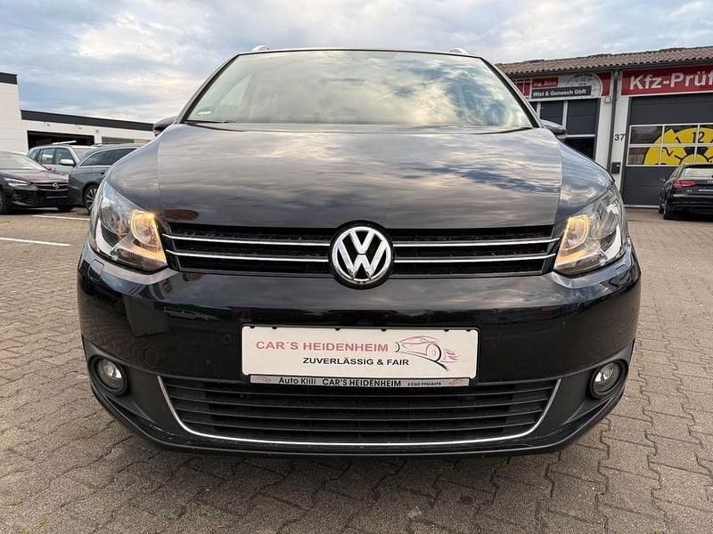 Schwarz Gebraucht 2014 VW Touran Cup Van / Kleinbus | 5.800 € (Fairer Preis) - Bild 1/4