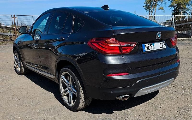 Gebraucht BMW X4 xLine 190 PS (139 kW) 2016 Schwarz SUV