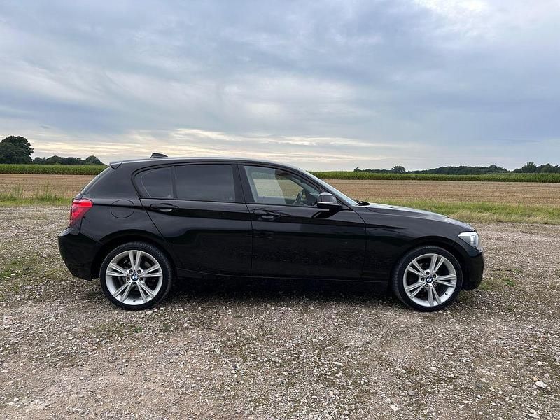 Schwarz Gebraucht 2014 BMW 116 Kleinwagen | 6.900 € (Fairer Preis) - Bild 1/4