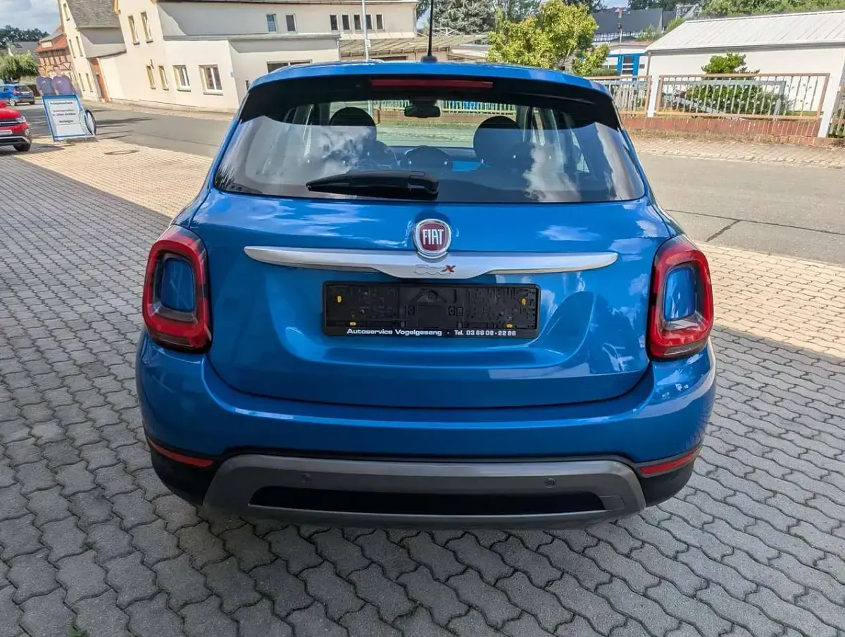 Gebraucht Fiat 500X Cross 120 PS (88 kW) 2019 Colore esterno (italia blau) SUV