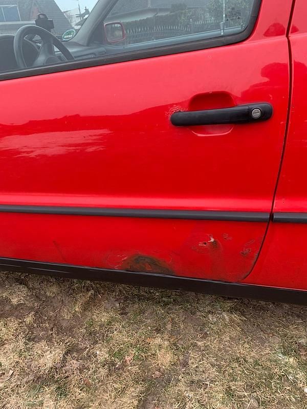 Gebraucht VW Polo 70 PS (51 kW) 1998 Rot Kleinwagen