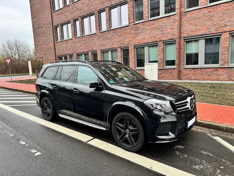 Gebraucht Mercedes GLS350 AMG line 258 PS (189 kW) 2017 Schwarz SUV