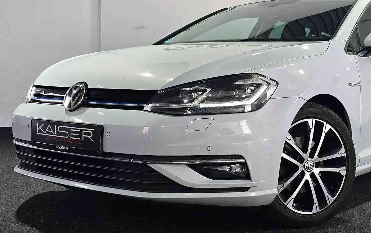 Usata VW Golf VII Highline 131 CV (96 kW) 2018 Bianco Station wagon