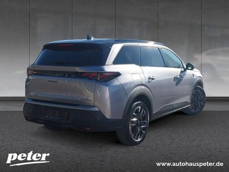Gebraucht Peugeot 5008 GT 146 PS (107 kW) 2025 Met. artense silber Van / Kleinbus