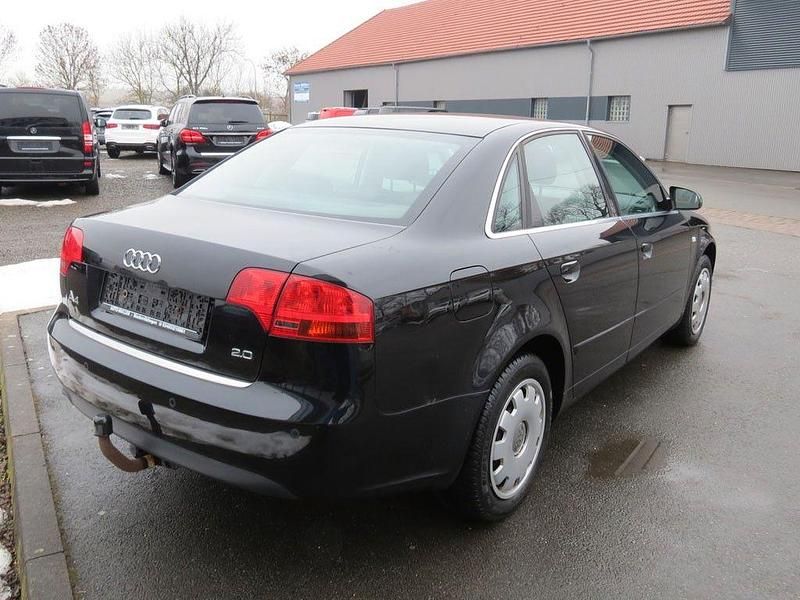 Gebraucht Audi A4 Comfort 131 PS (96 kW) 2006 Schwarz Limousine