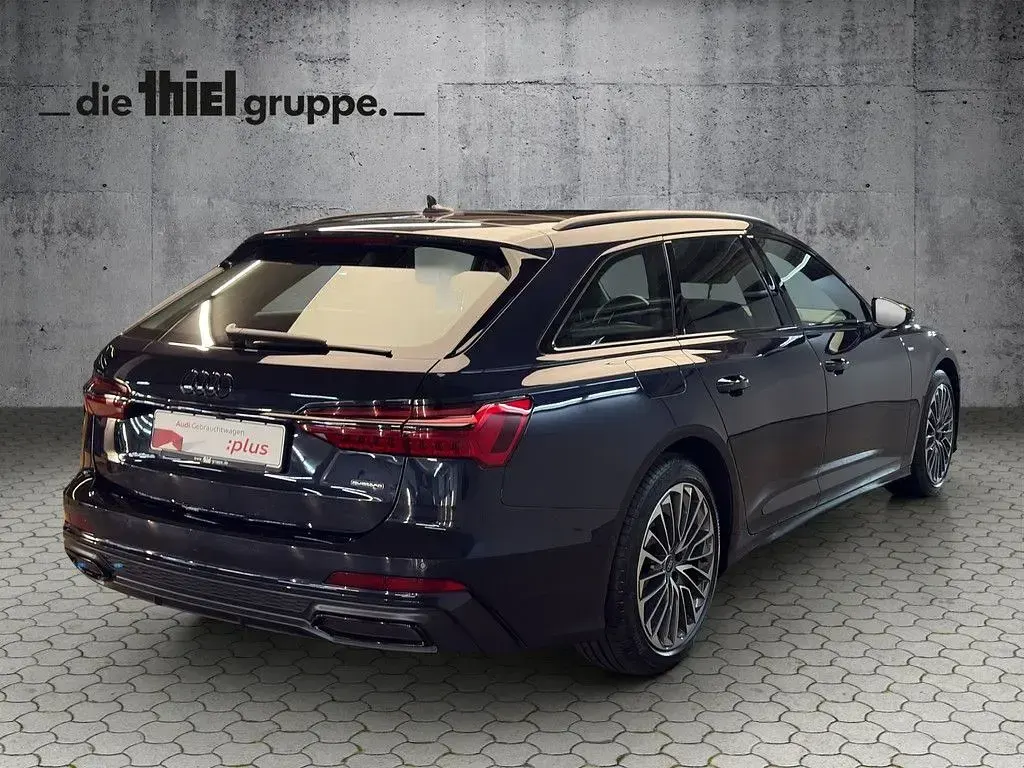 Gebraucht Audi A6 S-Line 299 PS (219 kW) 2023 Blau Kombi