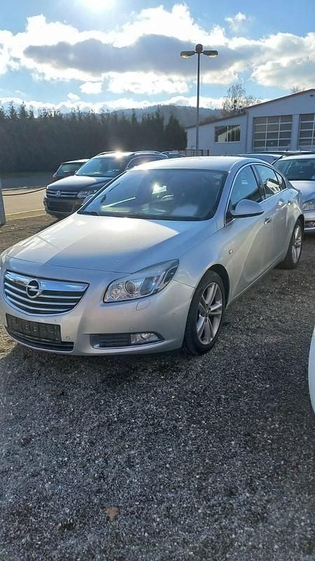 Silber Gebraucht 2011 Opel Insignia Coupé | 4.000 € (Fairer Preis) - Bild 1/4