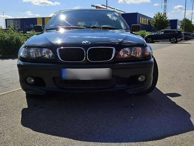 Schwarz Gebraucht 2005 BMW 318 Limousine | 1.500 € (Guter Preis) - Bild 1/4